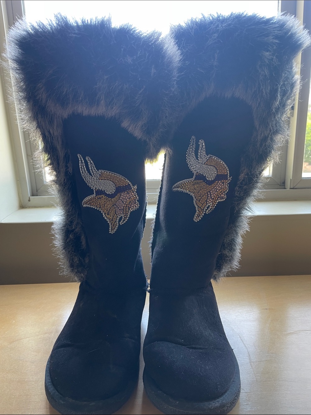 Vikings Black Faux-Fur Tall Boots | Sz 9
